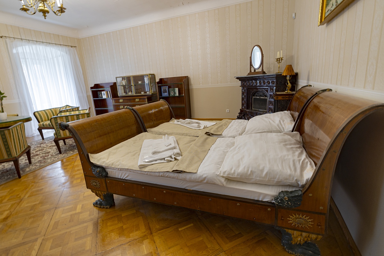 zamok topolcianky, Zámok Topoľčianky, historicky apartman, Malý prezidentský apartmán